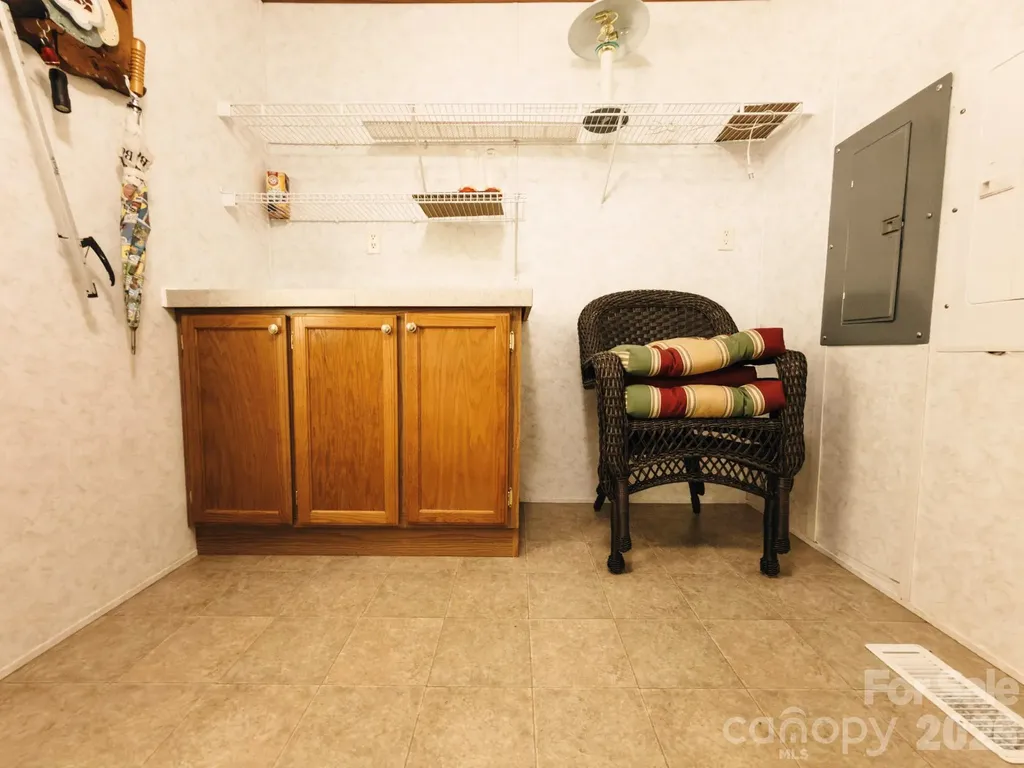2391 Hickory Knoll Road Franklin NC 28734