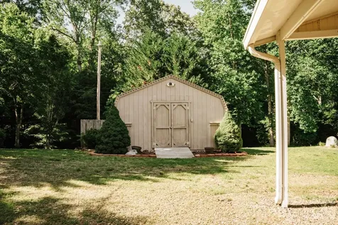 2391 Hickory Knoll Road Franklin NC 28734