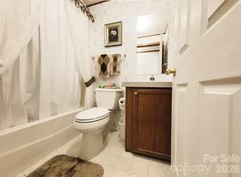 2391 Hickory Knoll Road Franklin NC 28734