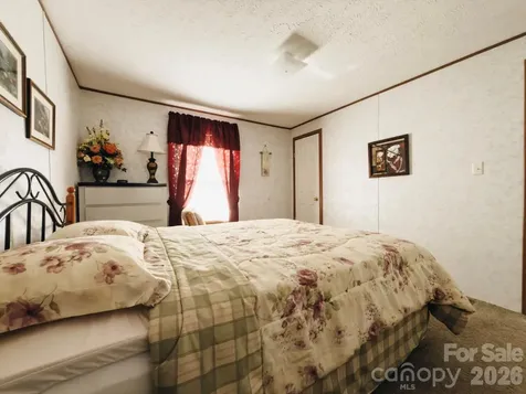 2391 Hickory Knoll Road Franklin NC 28734