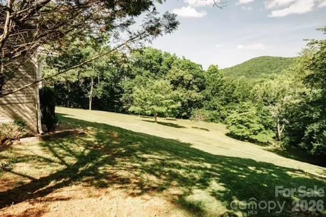 2391 Hickory Knoll Road Franklin NC 28734