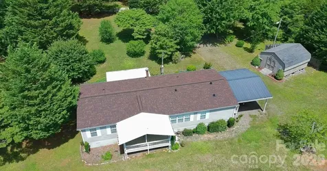 2391 Hickory Knoll Road Franklin NC 28734