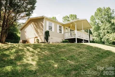 2391 Hickory Knoll Road Franklin NC 28734