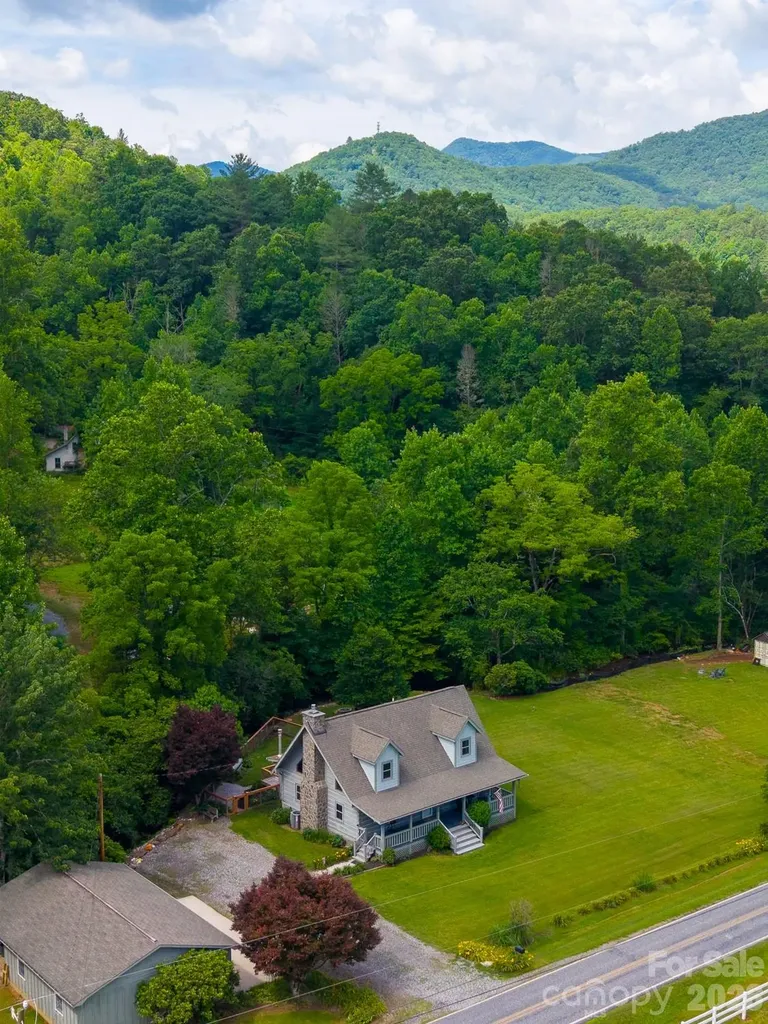 538 East Fork Road Sylva NC 28779