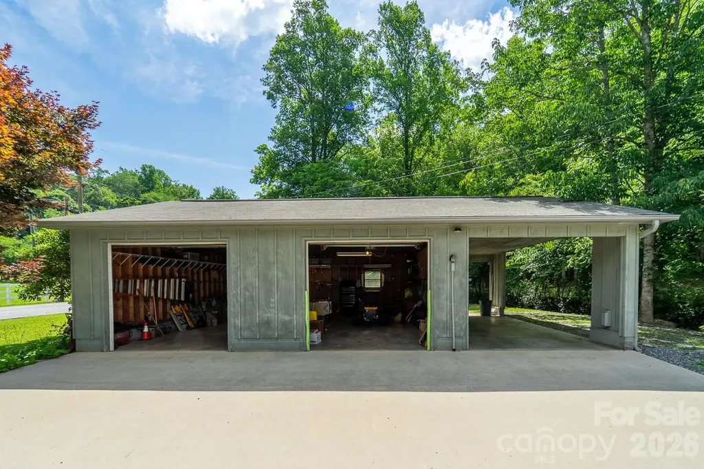 538 East Fork Road Sylva NC 28779