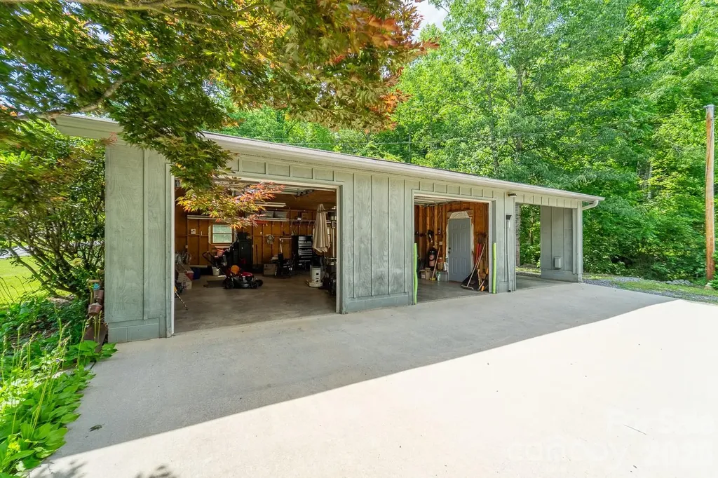 538 East Fork Road Sylva NC 28779
