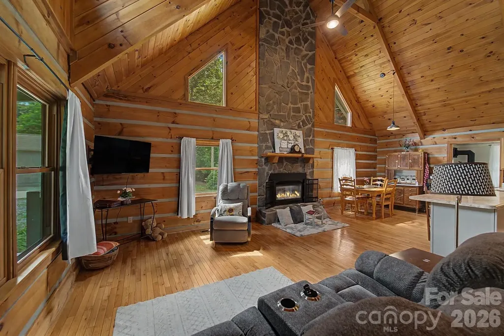 538 East Fork Road Sylva NC 28779
