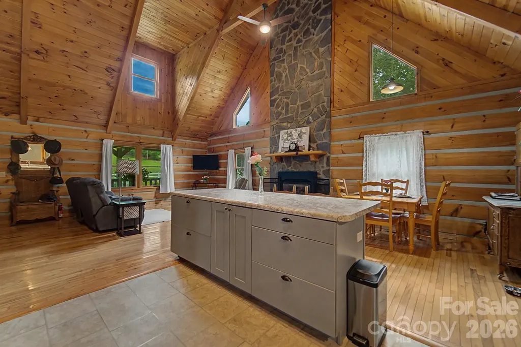 538 East Fork Road Sylva NC 28779