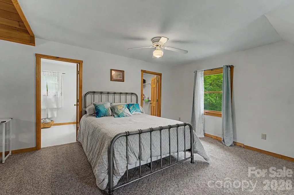 538 East Fork Road Sylva NC 28779