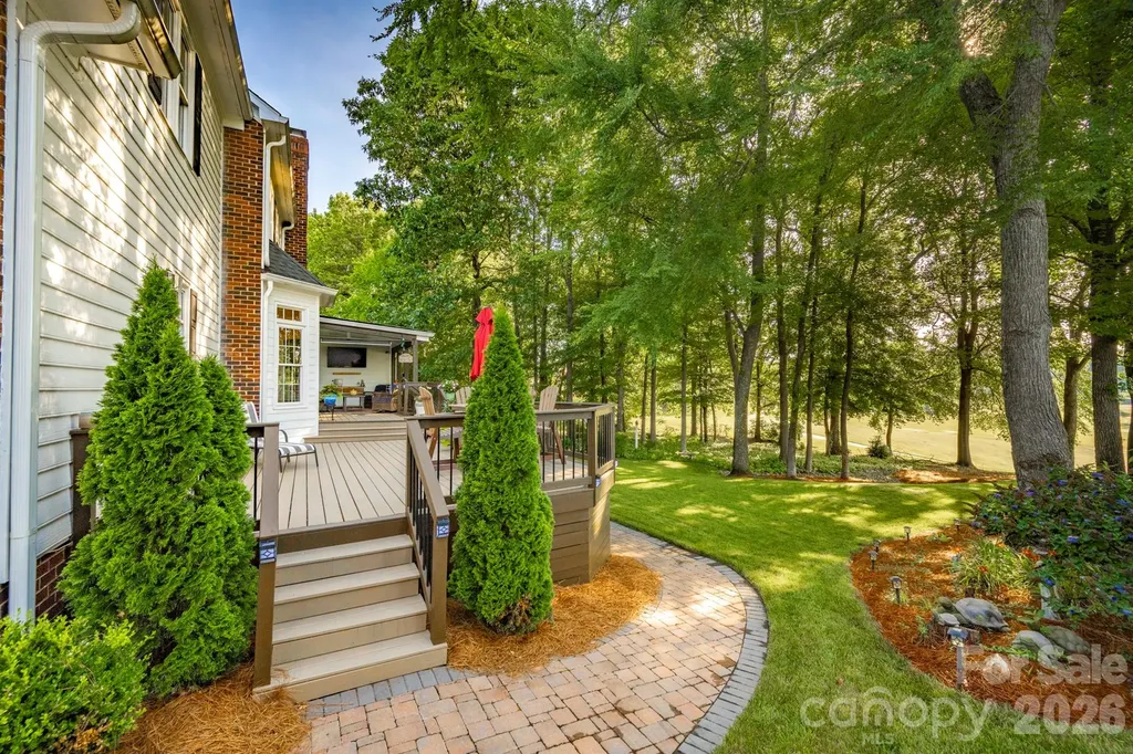 15916 Northstone Drive Huntersville NC 28078