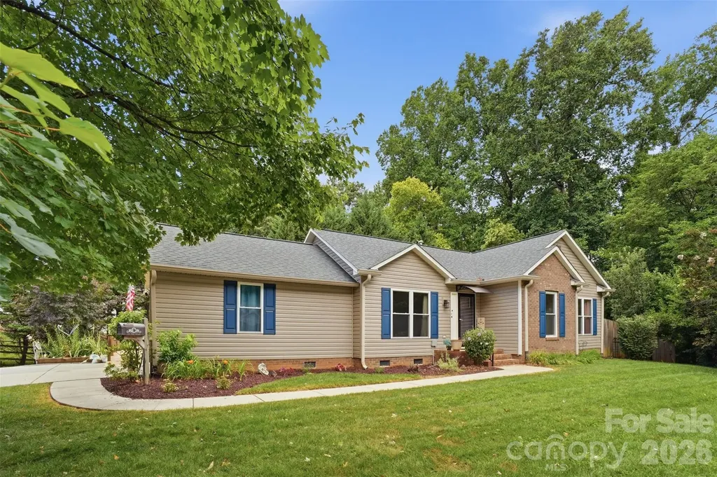 121 Oak Street Belmont NC 28012