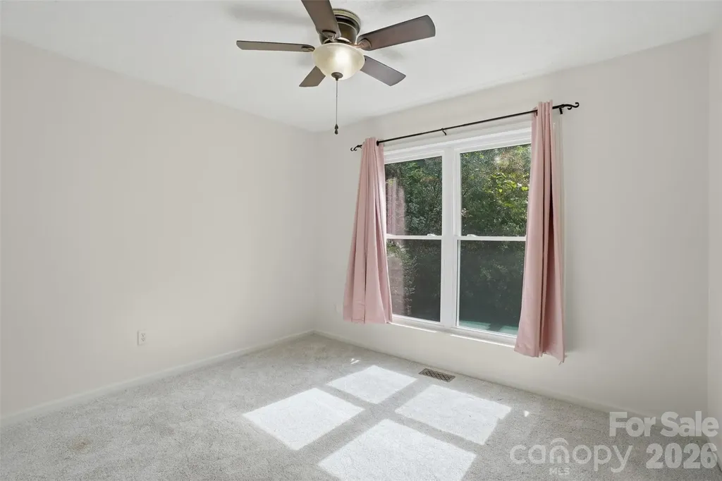 121 Oak Street Belmont NC 28012