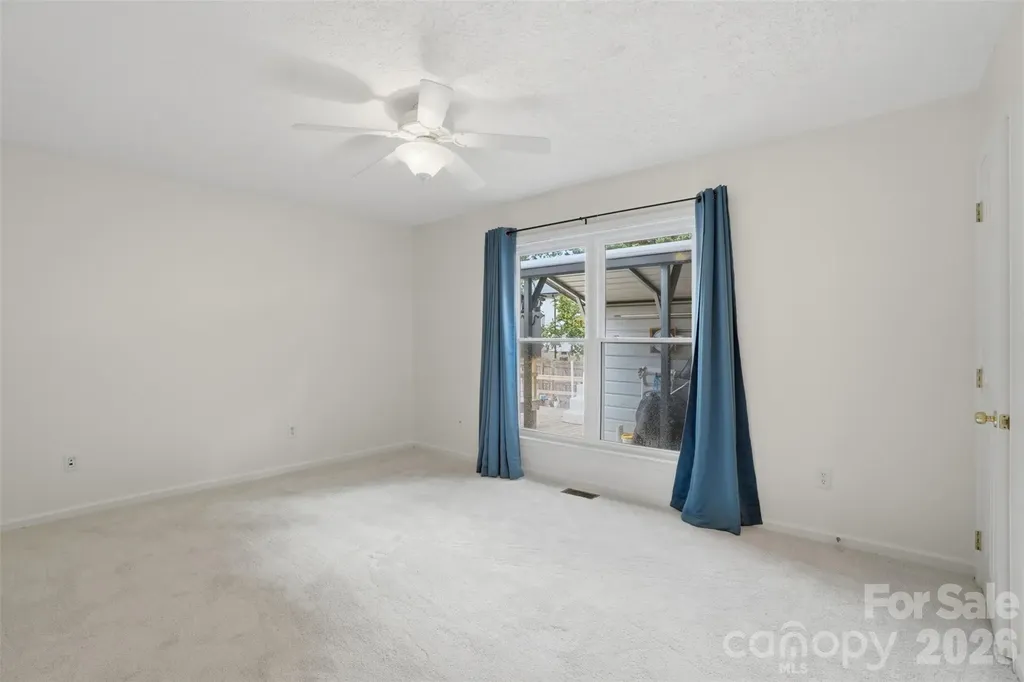 121 Oak Street Belmont NC 28012