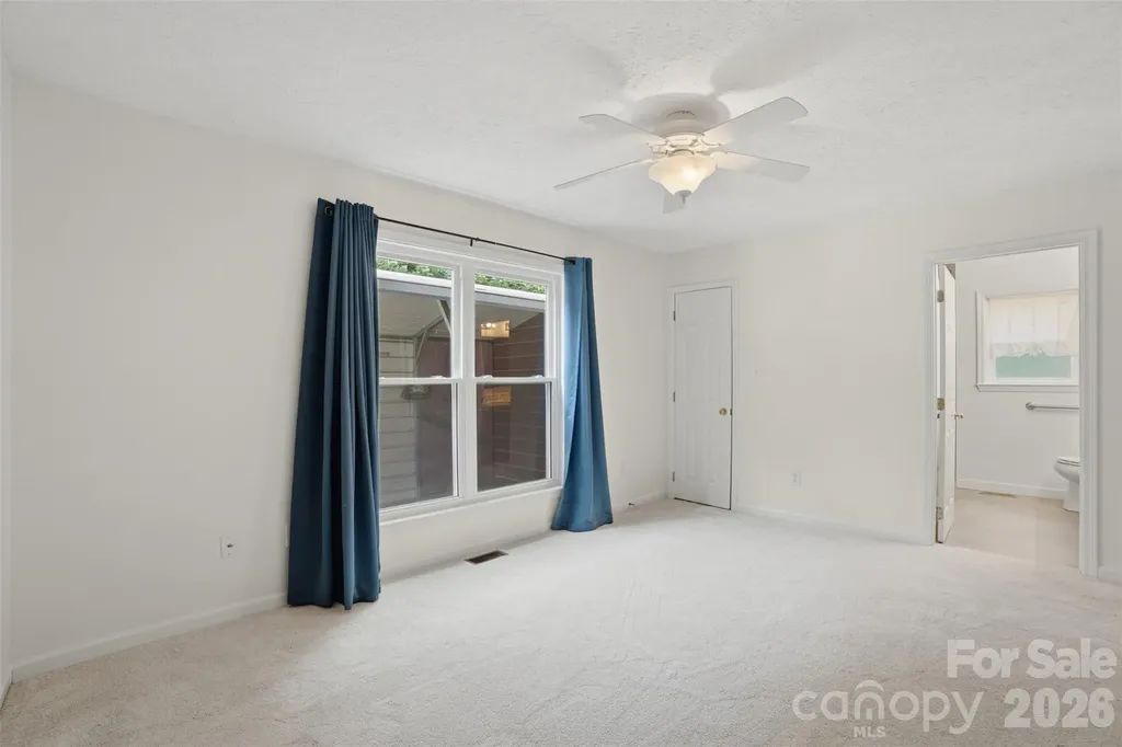 121 Oak Street Belmont NC 28012