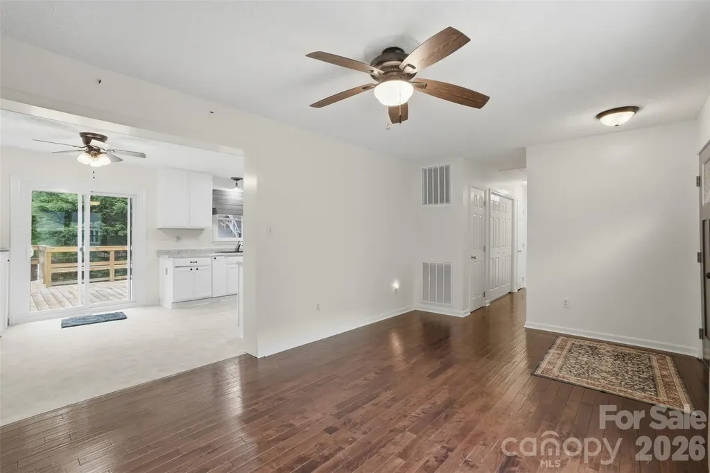 121 Oak Street Belmont NC 28012
