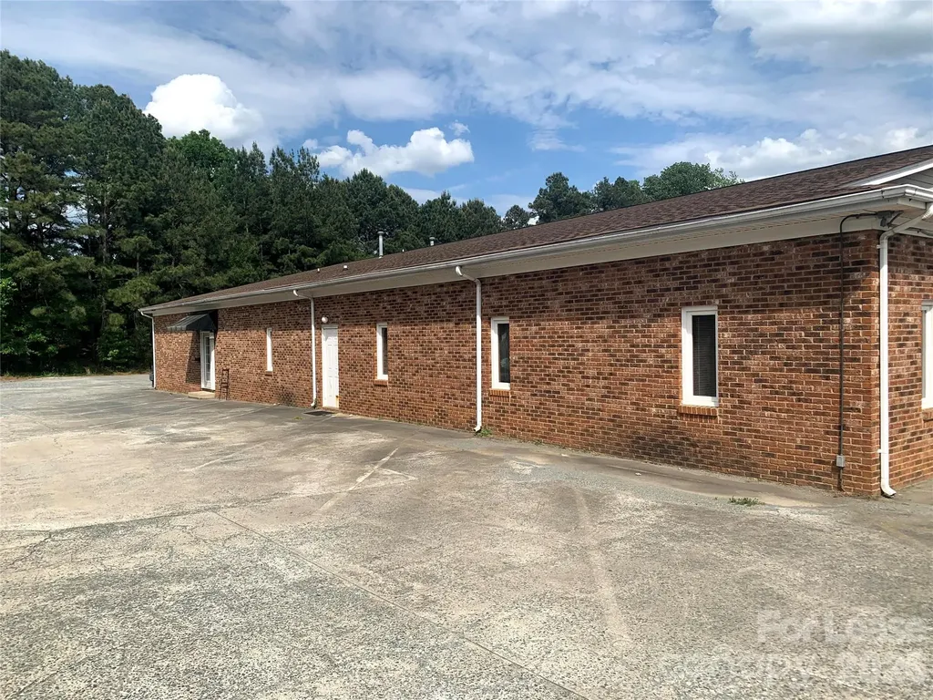 2530 W Roosevelt Boulevard Monroe NC 28110