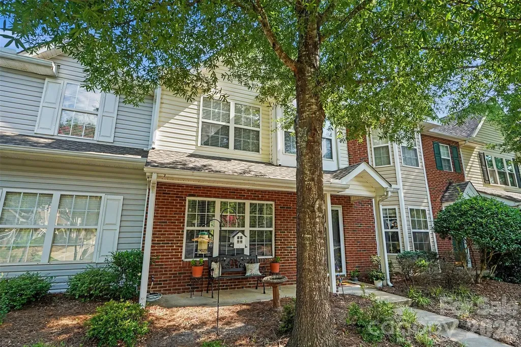 605 Gelderland Drive Matthews NC 28104