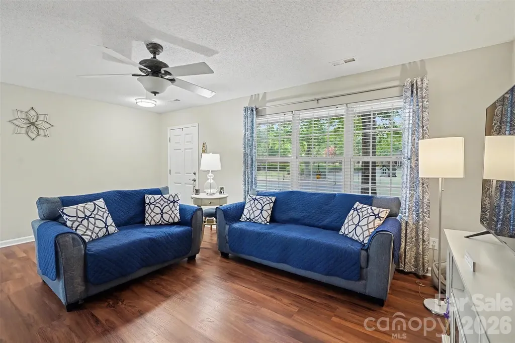 605 Gelderland Drive Matthews NC 28104