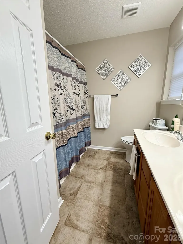 605 Gelderland Drive Matthews NC 28104