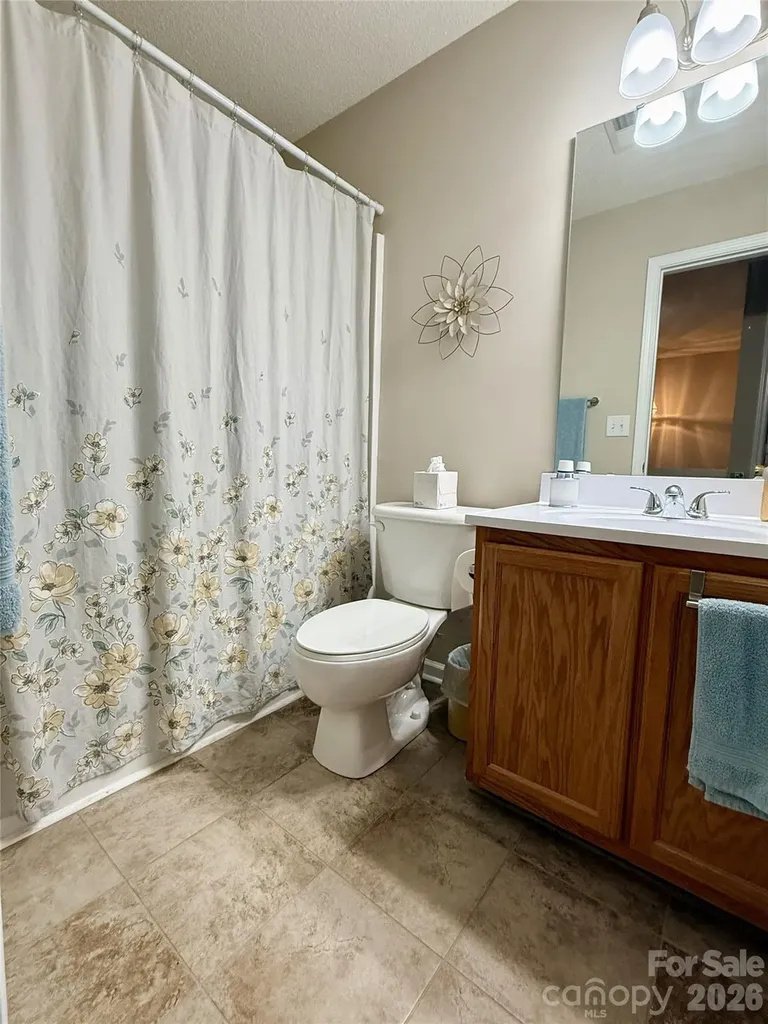 605 Gelderland Drive Matthews NC 28104