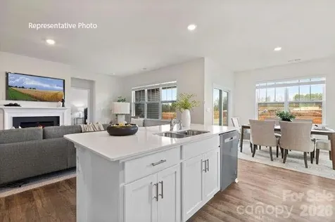 122 Freshwater Pond Way Mooresville NC 28117