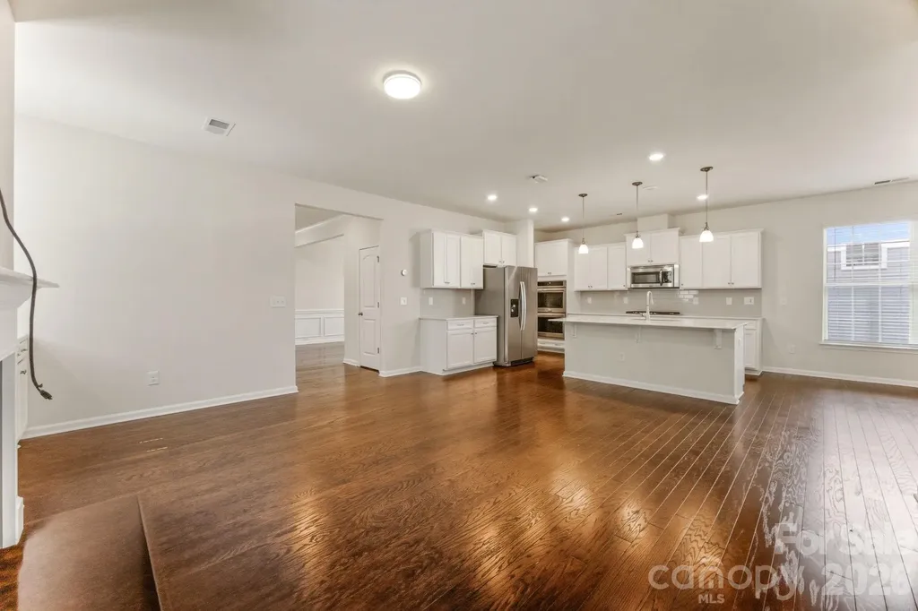 6418 Raffia Road Charlotte NC 28277