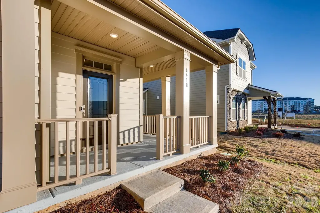 6418 Raffia Road Charlotte NC 28277