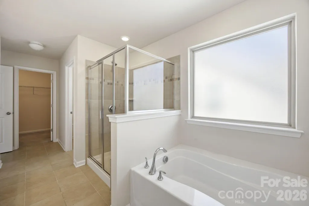 6418 Raffia Road Charlotte NC 28277