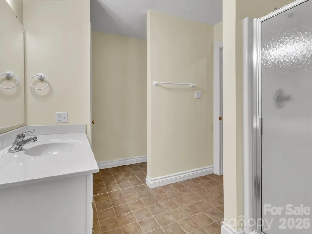 9 Hickory Ridge Fletcher NC 28732