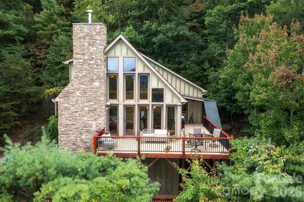 130 Black Oak Drive Asheville NC 28804