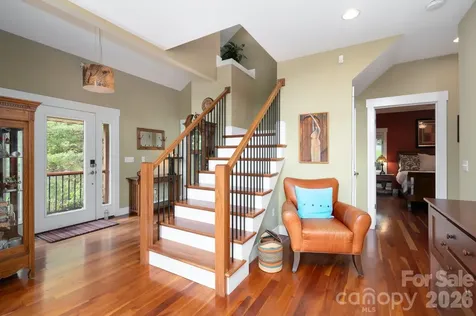 130 Black Oak Drive Asheville NC 28804