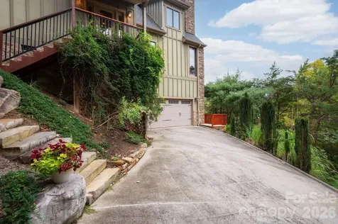 130 Black Oak Drive Asheville NC 28804