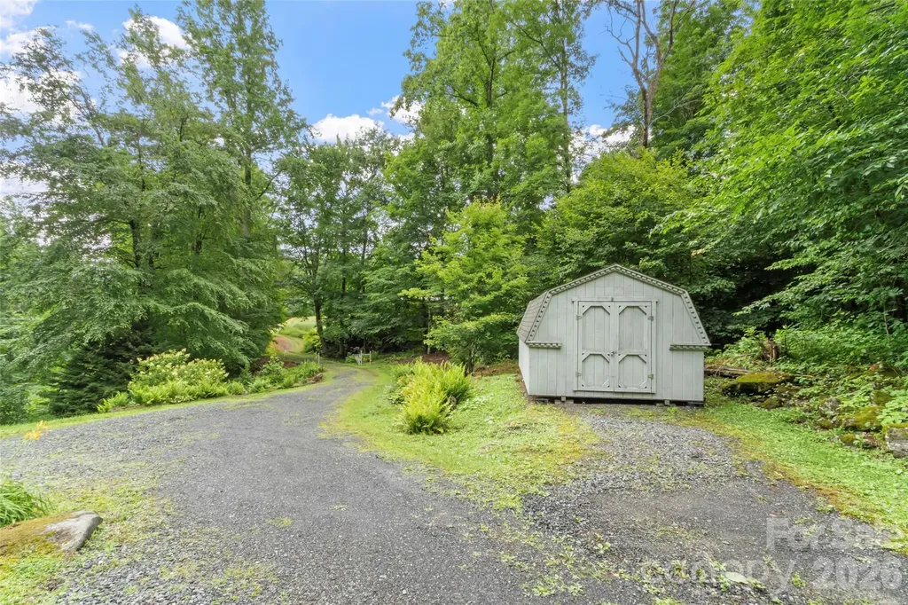1210 Blevins Branch Road Bakersville NC 28705