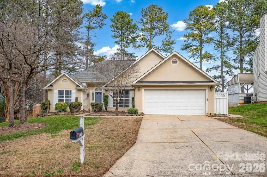 9117 Strattonville Court Huntersville NC 28078