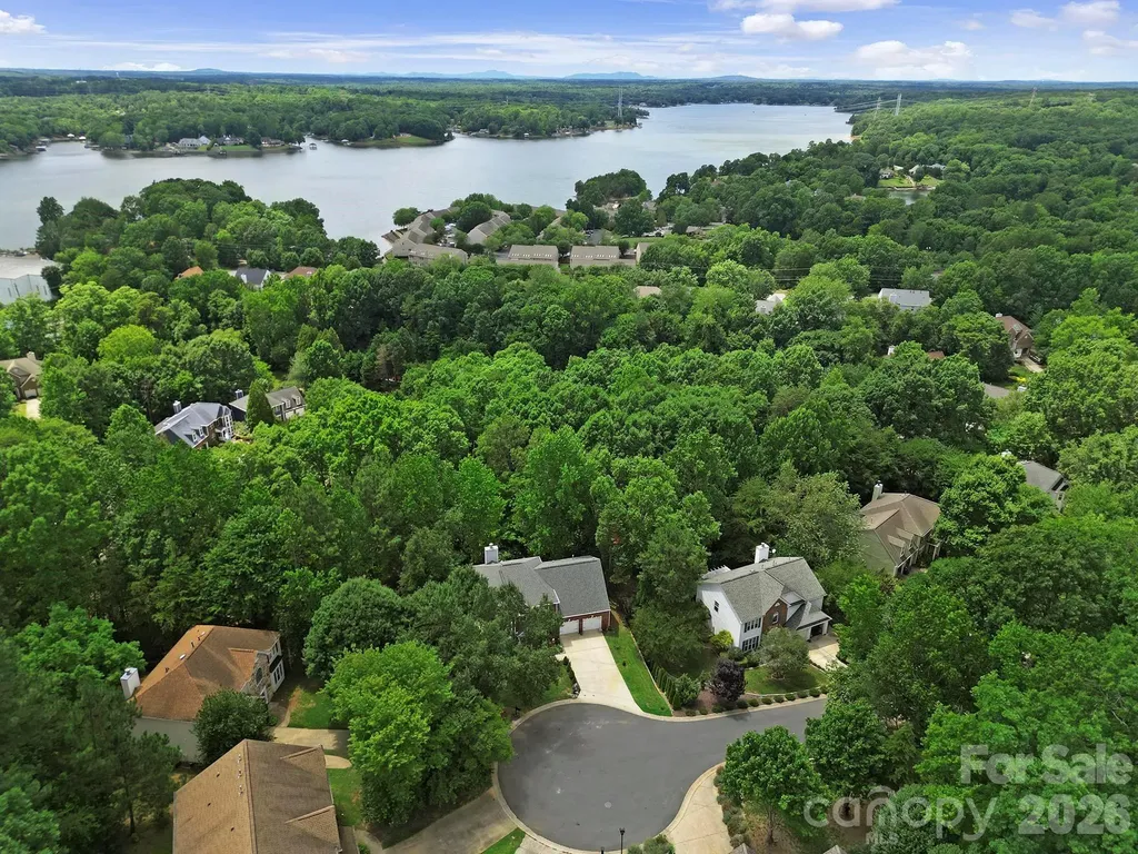 14338 Crown Harbor Drive Charlotte NC 28278