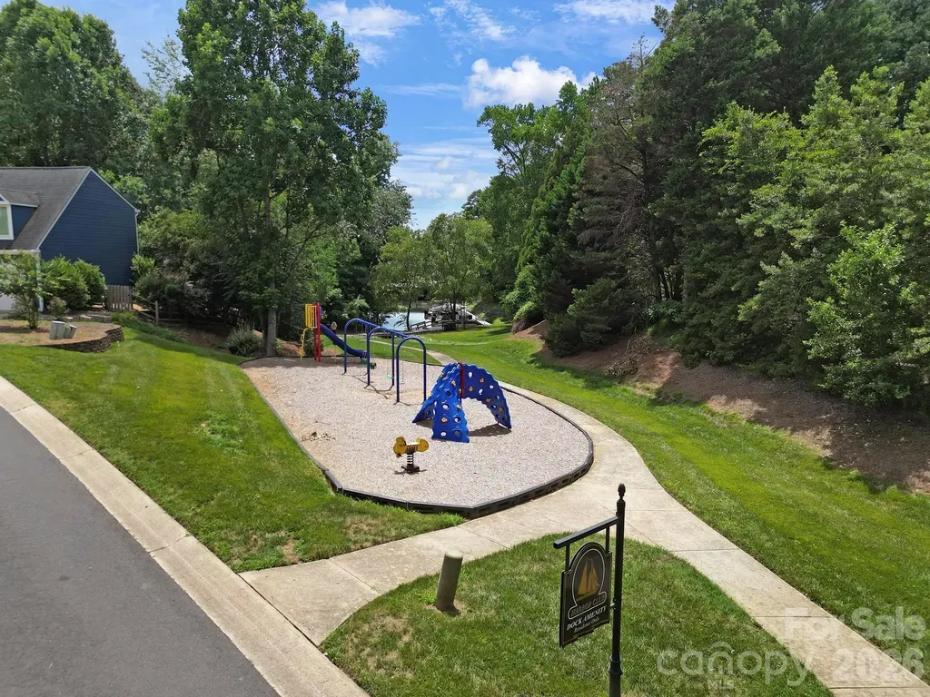 14338 Crown Harbor Drive Charlotte NC 28278