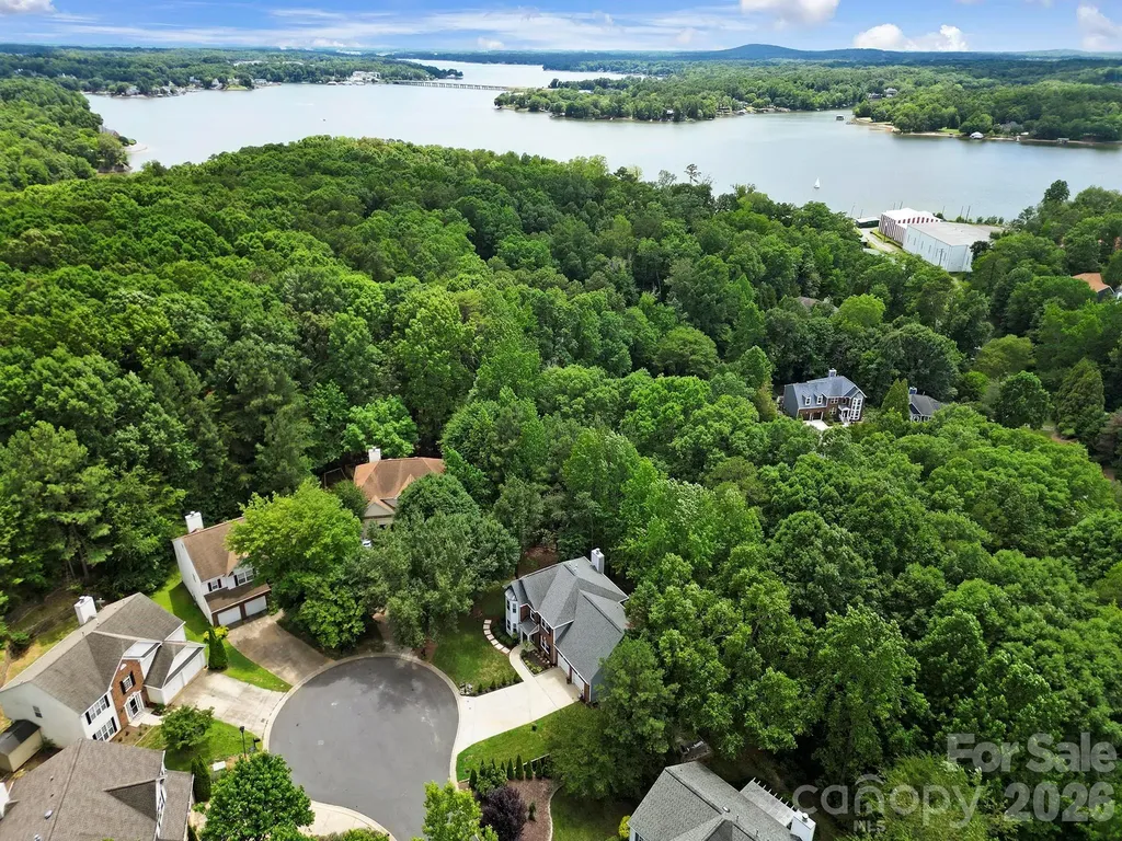 14338 Crown Harbor Drive Charlotte NC 28278