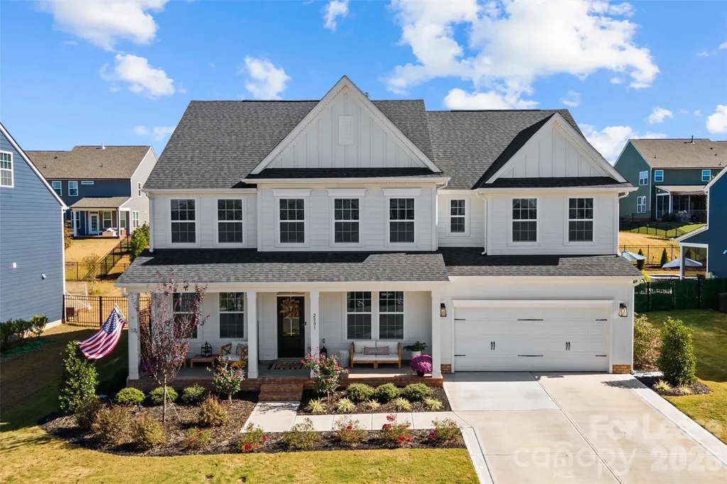 2001 Vettura Court Waxhaw NC 28173