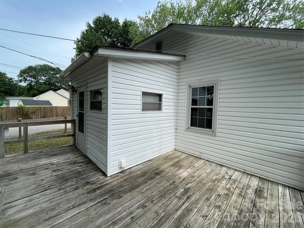 1408 Moose Road Kannapolis NC 28023