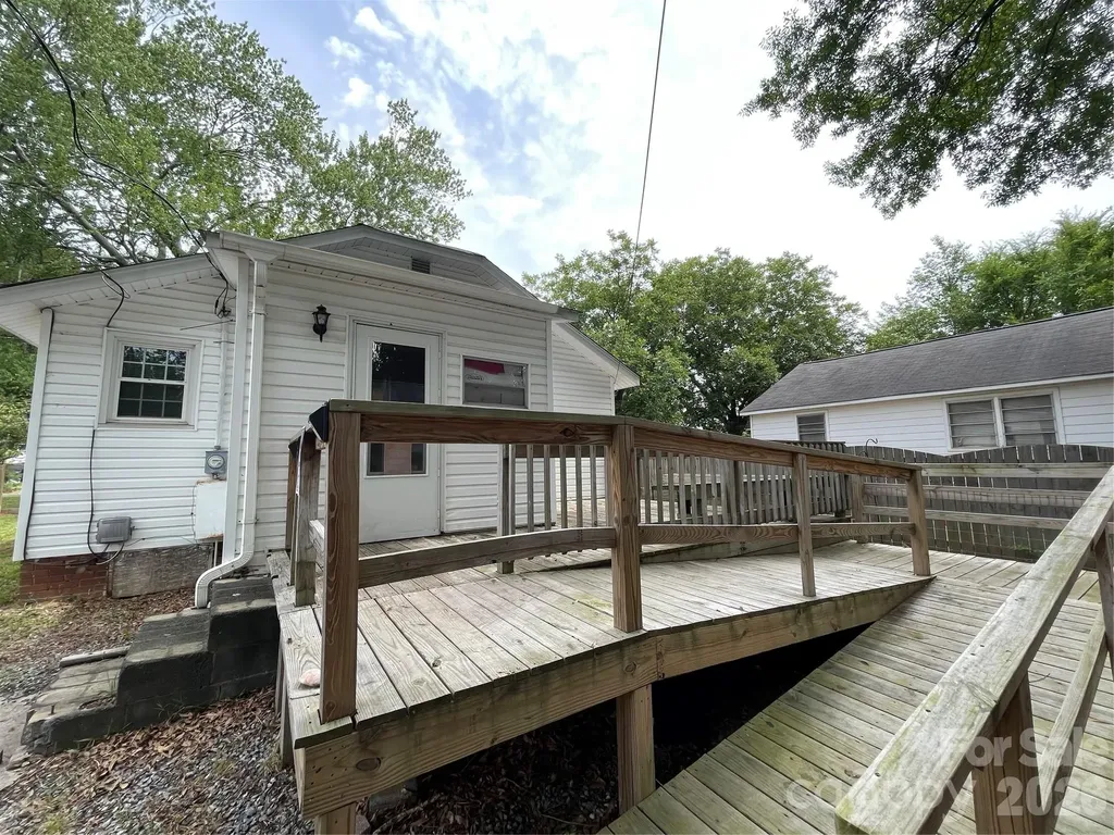 1408 Moose Road Kannapolis NC 28023