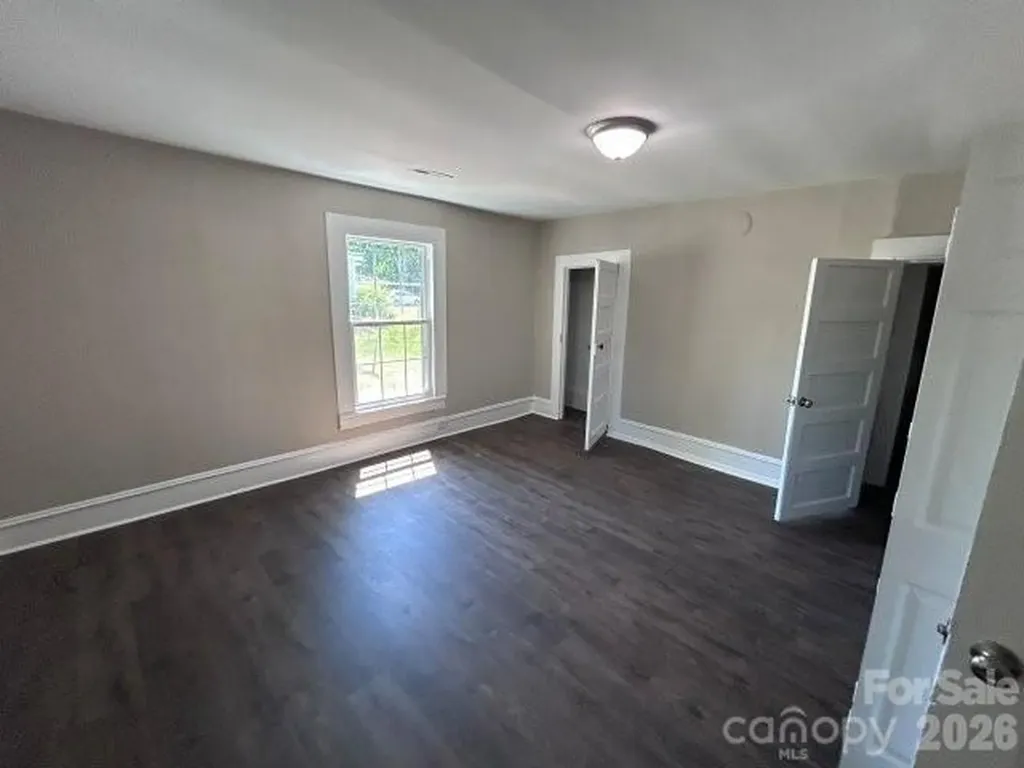 603 Thomas Street Reidsville NC 27320