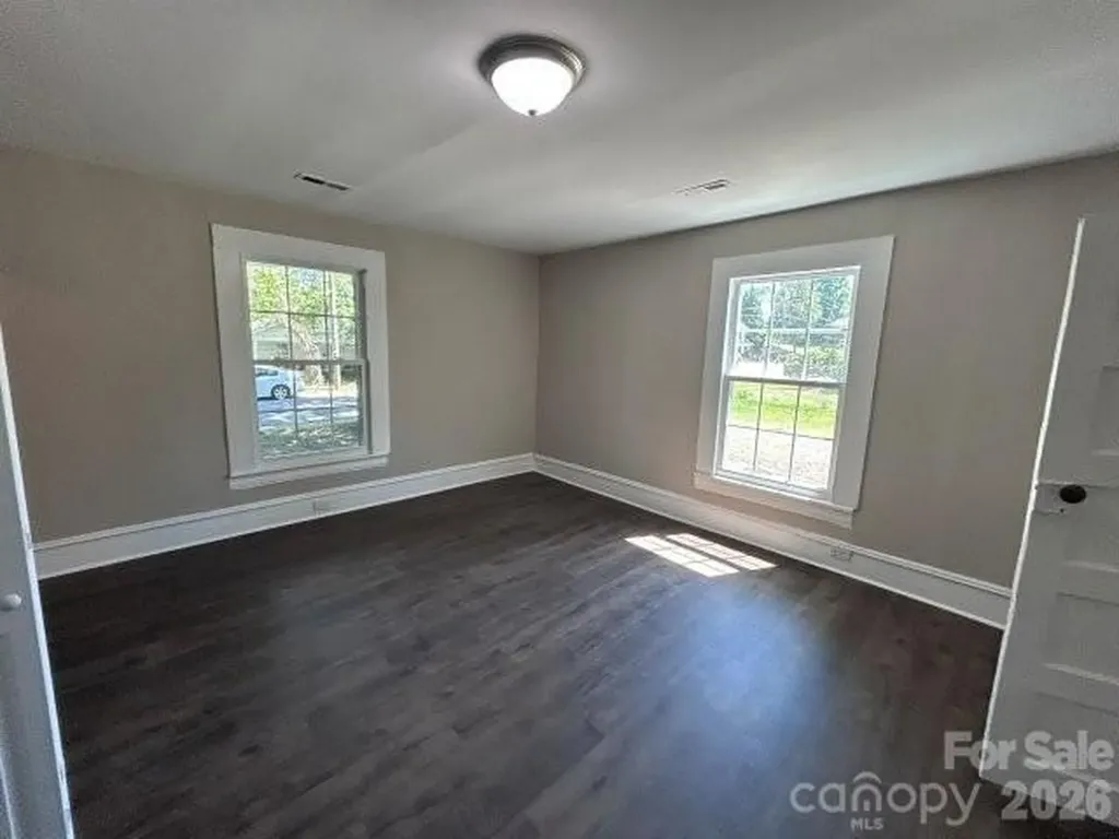 603 Thomas Street Reidsville NC 27320