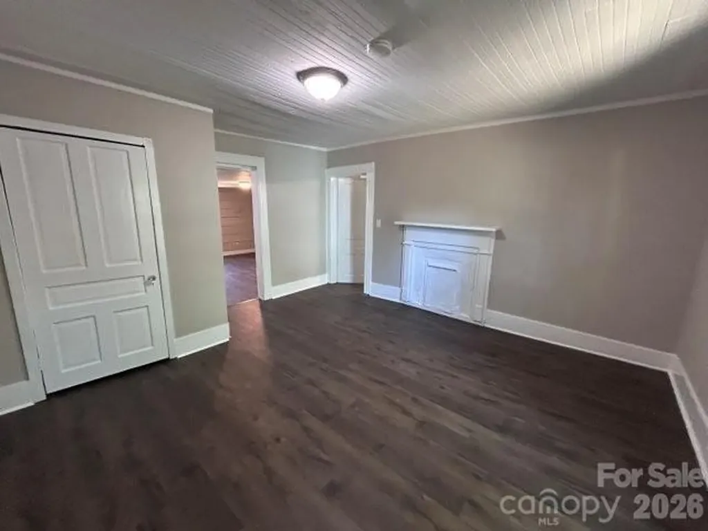 603 Thomas Street Reidsville NC 27320