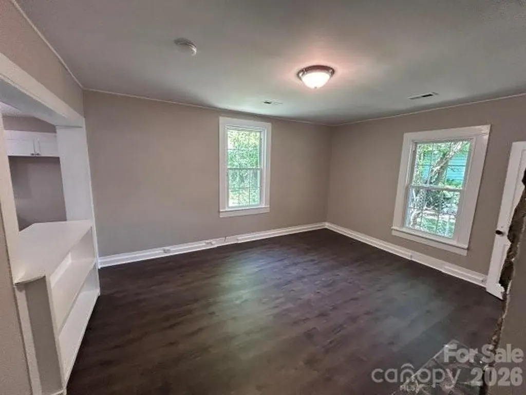 603 Thomas Street Reidsville NC 27320
