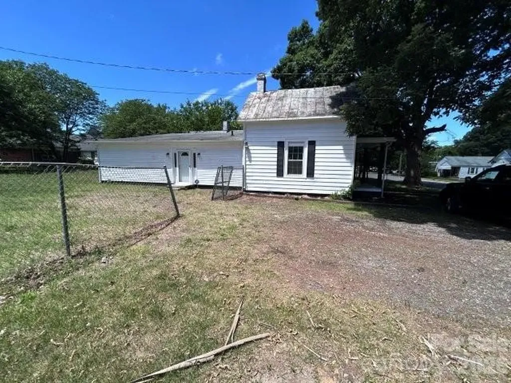 603 Thomas Street Reidsville NC 27320