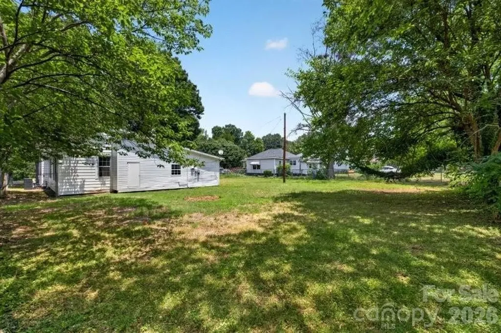603 Thomas Street Reidsville NC 27320