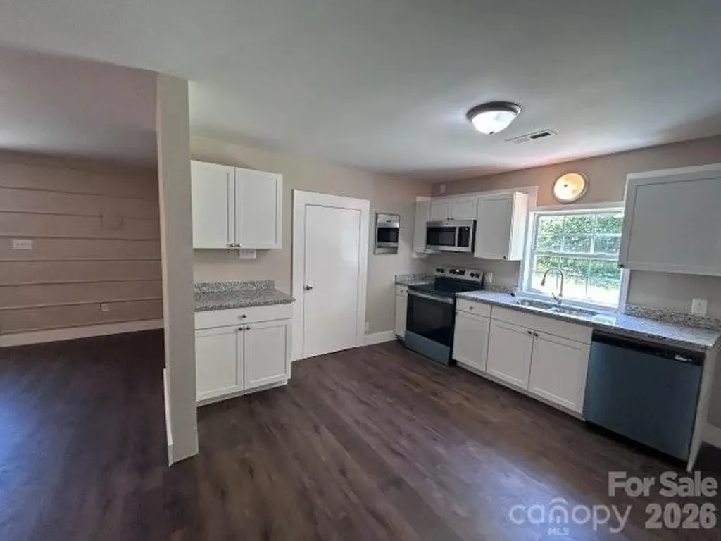 603 Thomas Street Reidsville NC 27320