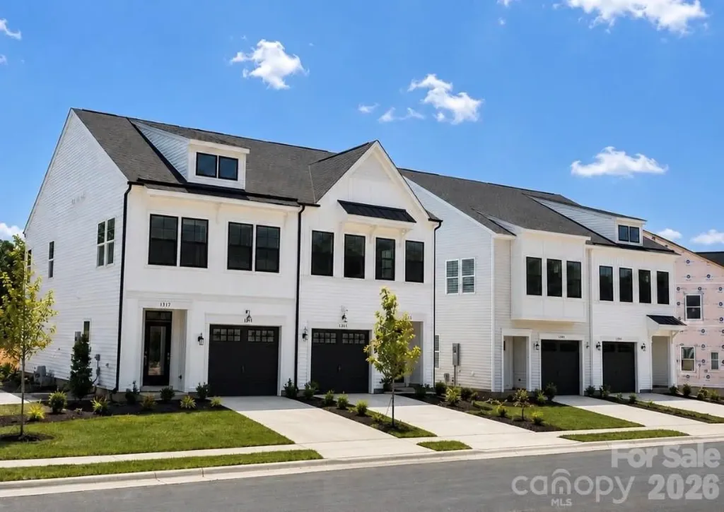 5836 Salamander Run Lane Charlotte NC 28215