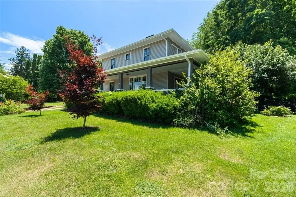 203 Pennsylvania Avenue Canton NC 28716