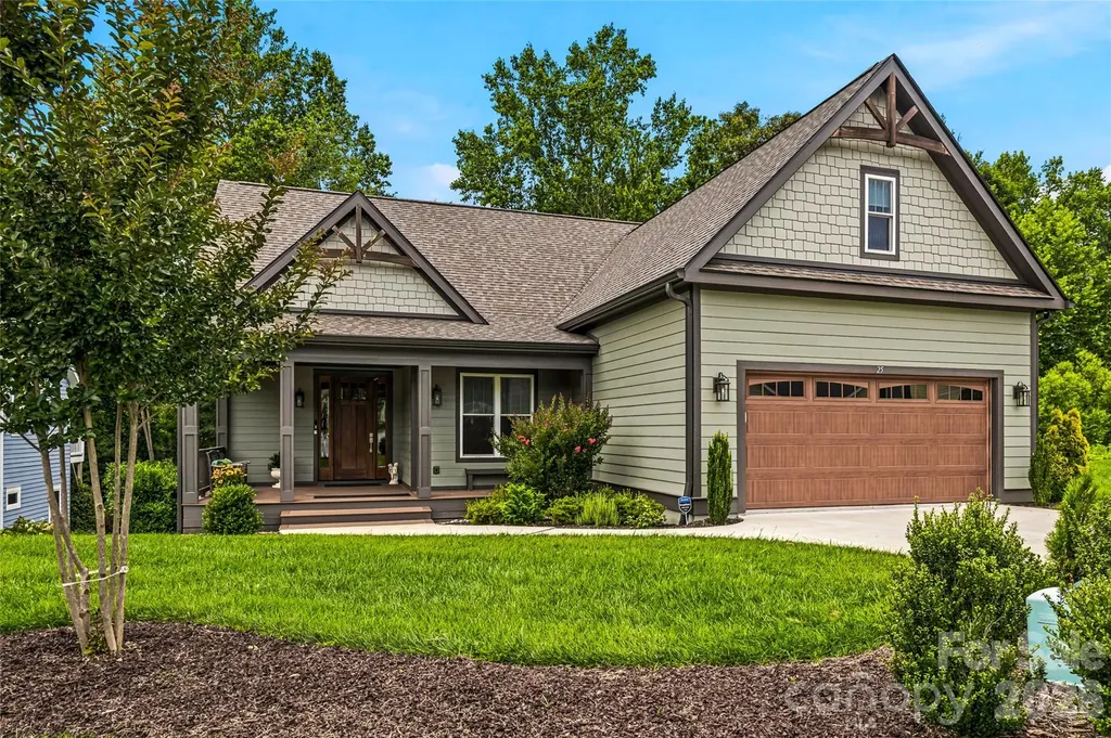 Hendersonville NC, 25 E Williams Meadow Court